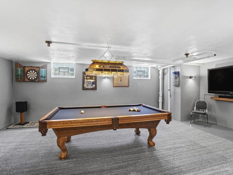 2753 Werkastle Lane, Cincinnati, OH 45211 Photo 29