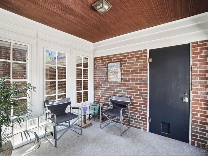 2753 Werkastle Lane, Cincinnati, OH 45211 Photo 39