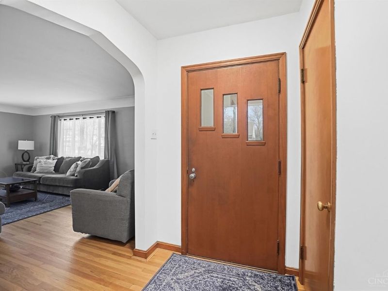 2753 Werkastle Lane, Cincinnati, OH 45211 Photo 5