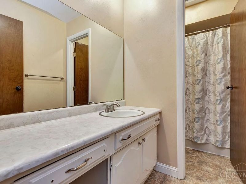 4275 Dry Run Drive, Ross Twp, OH 45013 Photo 21