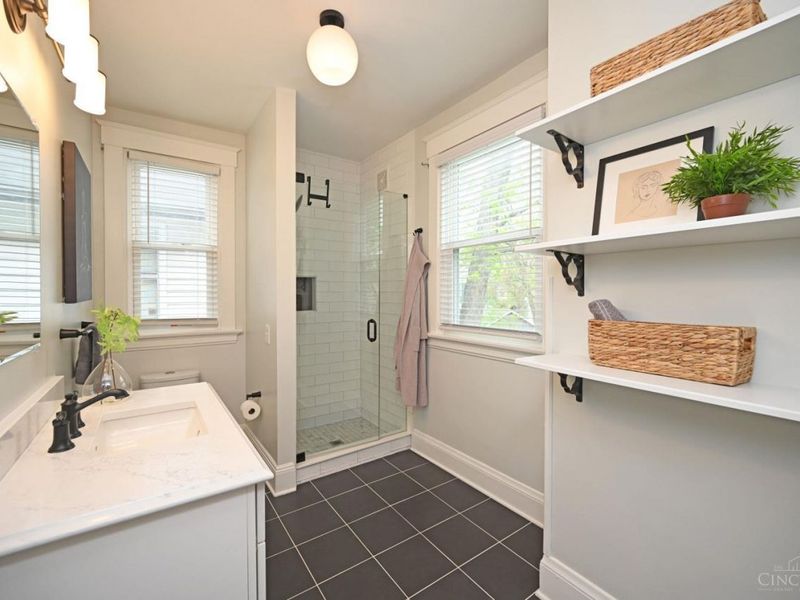 3118 Minot Avenue, Cincinnati, OH 45209 Photo 29