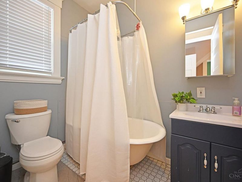 3118 Minot Avenue, Cincinnati, OH 45209 Photo 35