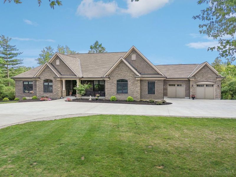 1680 Beechshire Drive, Anderson Twp, OH 45255 Photo 1