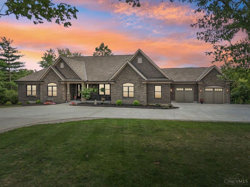 1680 Beechshire Drive, Anderson Twp, OH 45255 Photo 2