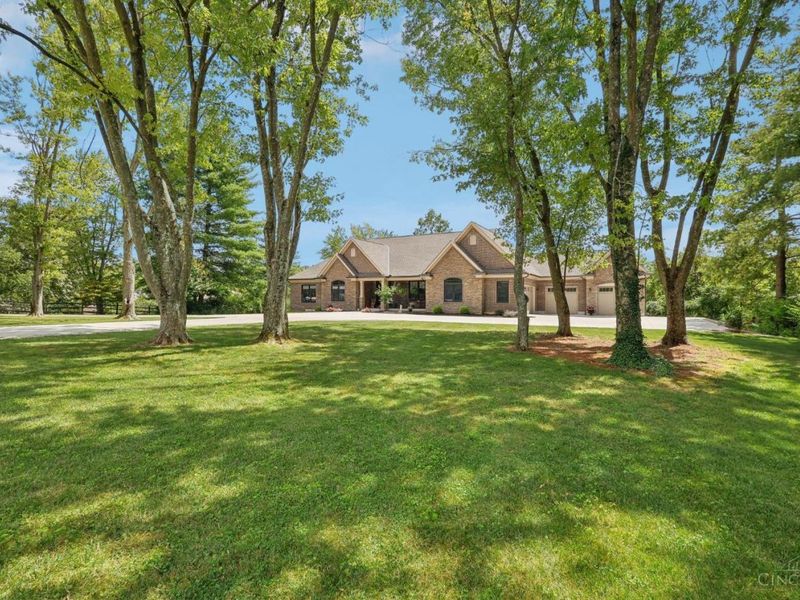 1680 Beechshire Drive, Anderson Twp, OH 45255 Photo 4