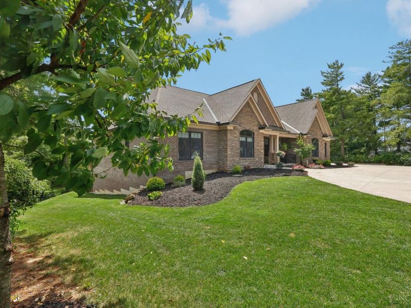1680 Beechshire Drive, Anderson Twp, OH 45255 Photo 8