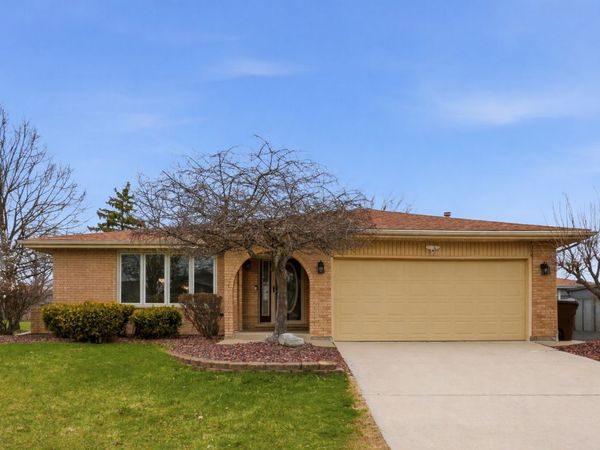8512 170th Place, Tinley Park, IL 60487