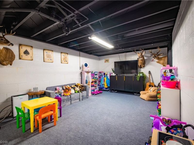 831 School Street, Hubbard, OH 44425 Photo 15