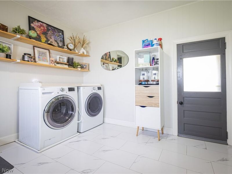 831 School Street, Hubbard, OH 44425 Photo 7