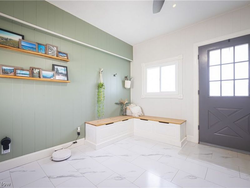 831 School Street, Hubbard, OH 44425 Photo 8