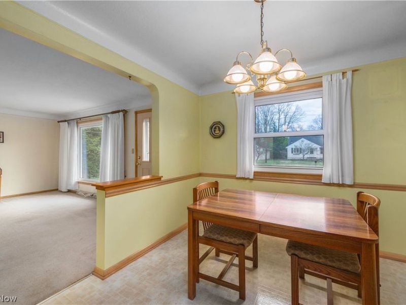 24321 Normandy Drive, Olmsted Falls, OH 44138 Photo 8