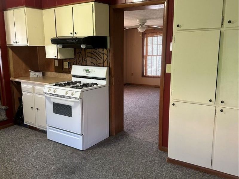 500 E Marietta Street, Woodsfield, OH 43793 Photo 13