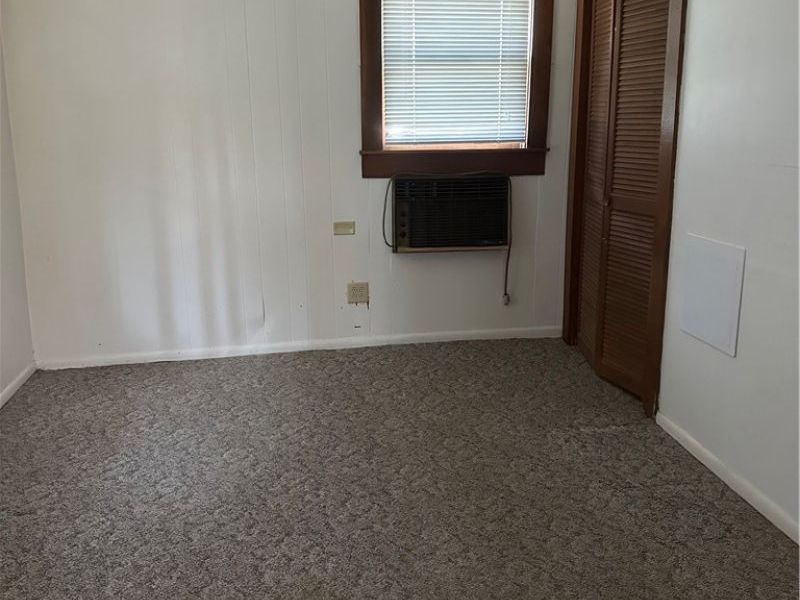 500 E Marietta Street, Woodsfield, OH 43793 Photo 23