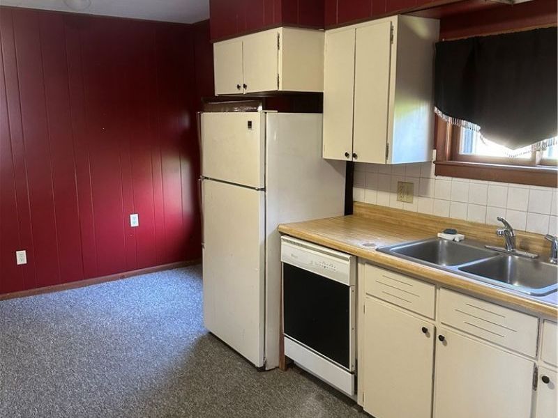 500 E Marietta Street, Woodsfield, OH 43793 Photo 7