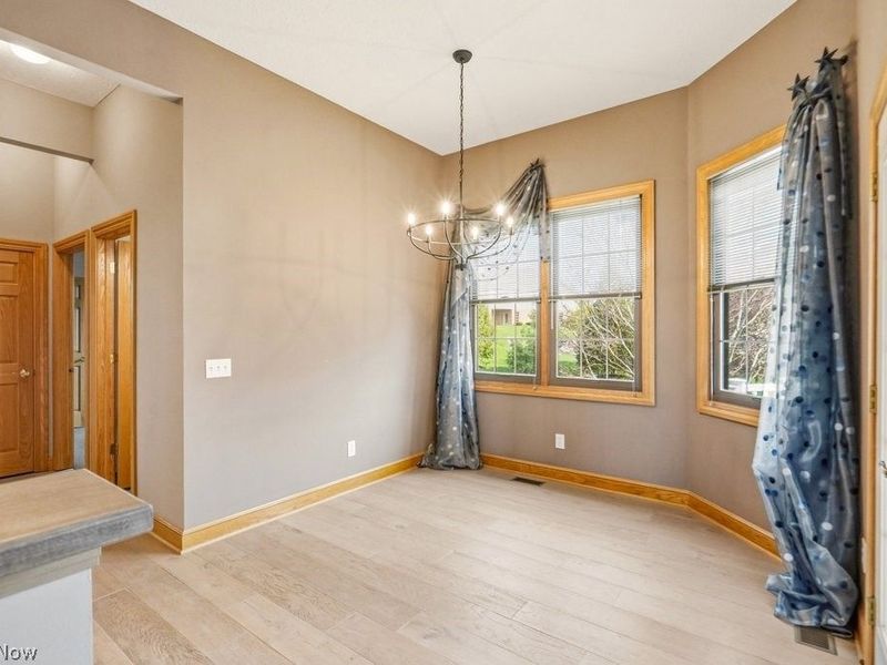 2253 Grimsby Street NW, North Canton, OH 44720 Photo 11