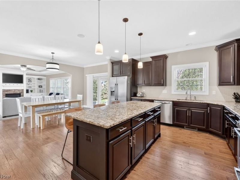 1215 Springbury Drive, Uniontown, OH 44685 Photo 10