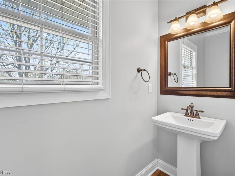 1215 Springbury Drive, Uniontown, OH 44685 Photo 16