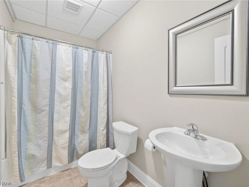 1215 Springbury Drive, Uniontown, OH 44685 Photo 29