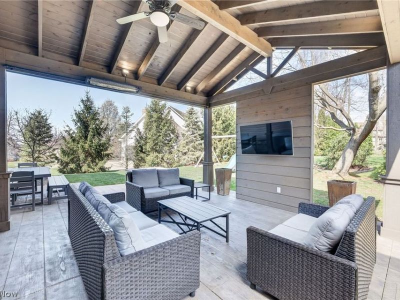 1215 Springbury Drive, Uniontown, OH 44685 Photo 30