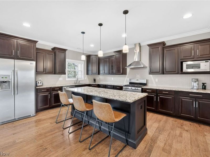 1215 Springbury Drive, Uniontown, OH 44685 Photo 7