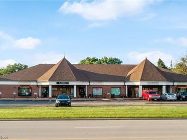 4463 Hills & Dales Road NW, Canton, OH 44718