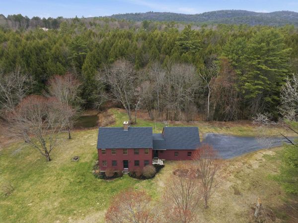 601 Cadwell Road, Thetford, VT 05043