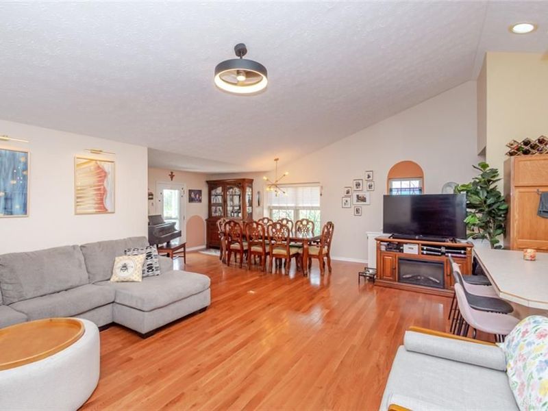 436 Jodee Drive, Xenia, OH 45385 Photo 5