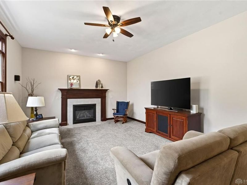 3605 E Salinas Circle, Sugarcreek Township, OH 45440 Photo 7