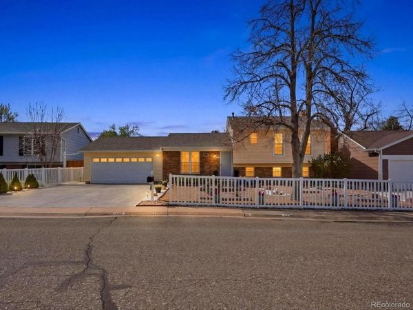 1338 S Lewiston Way, Aurora, CO 80017