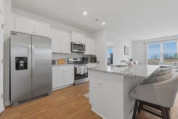 140 Lagoona Drive photo 4