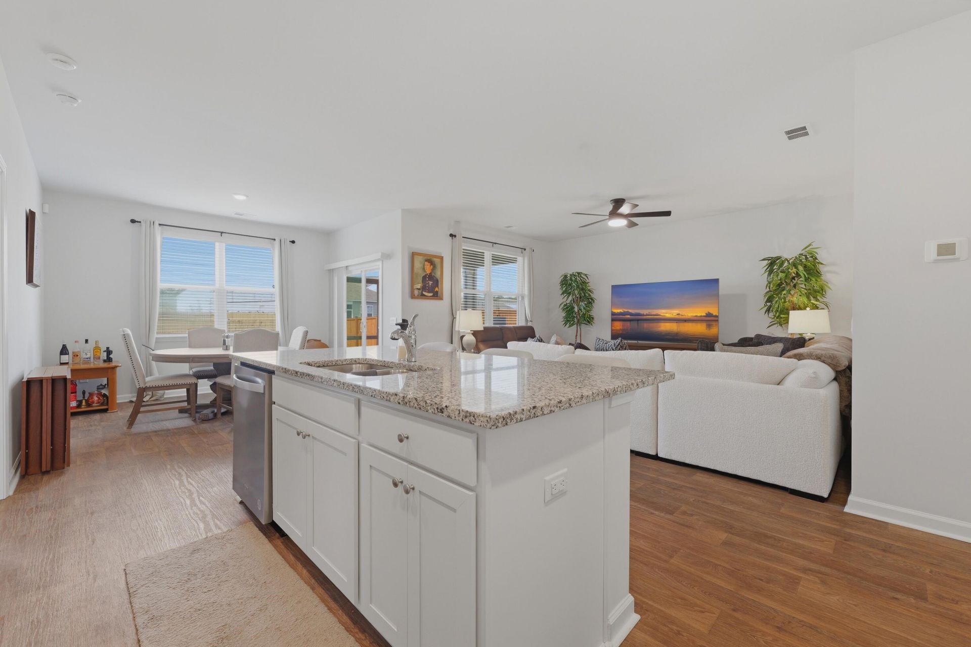 140 Lagoona Drive Photo 4