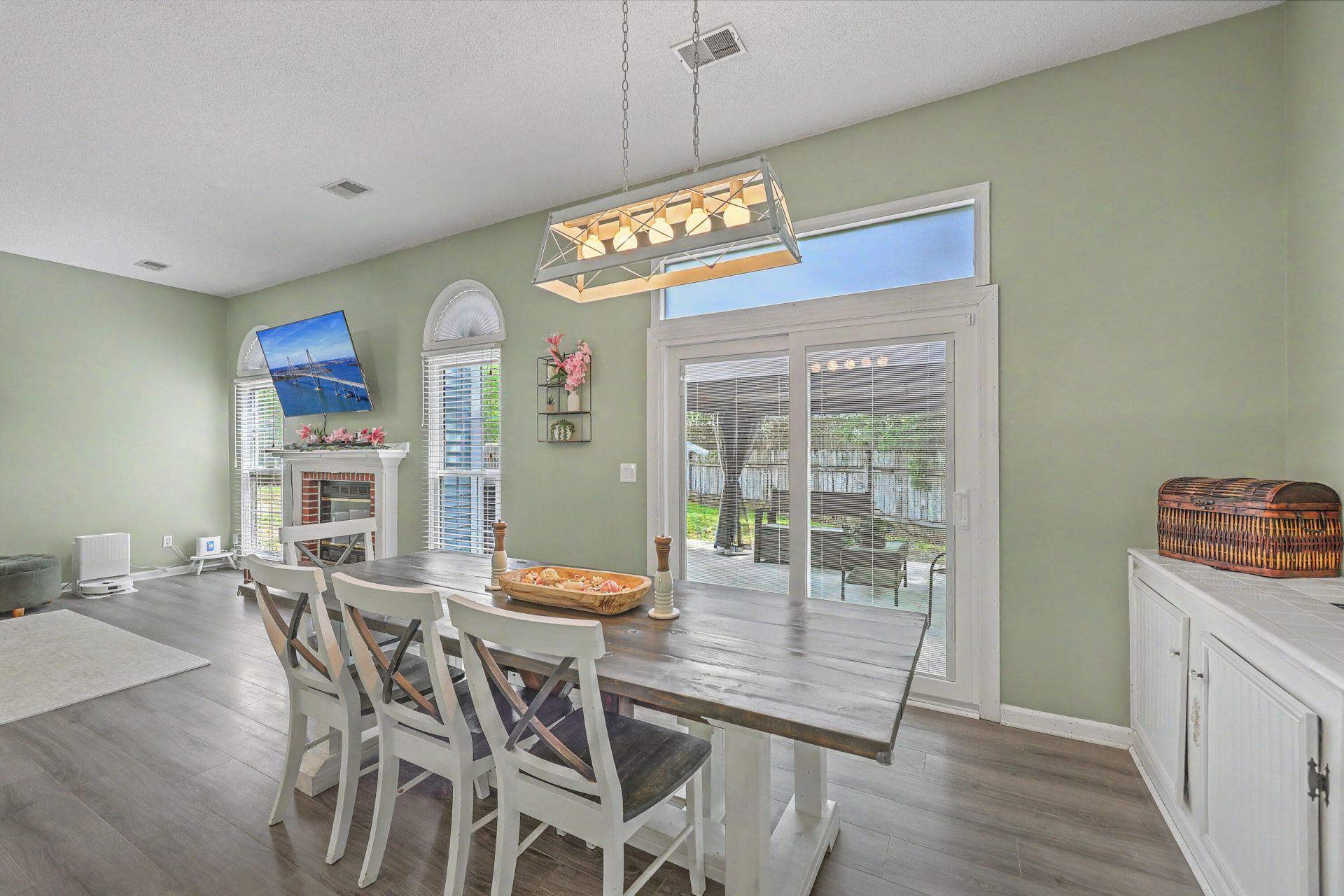 8359 Coventry Court Photo 11