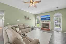 8359 Coventry Court photo 4