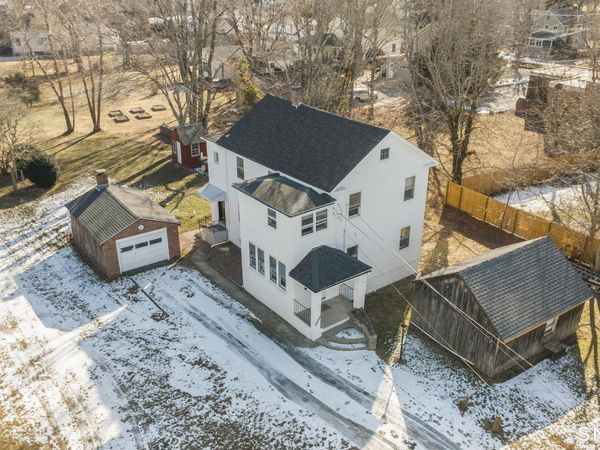 26 Water, Guilford, CT 06437