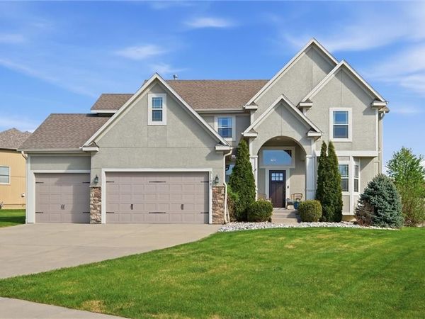 31191 W 165th Terrace, Gardner, KS 66030