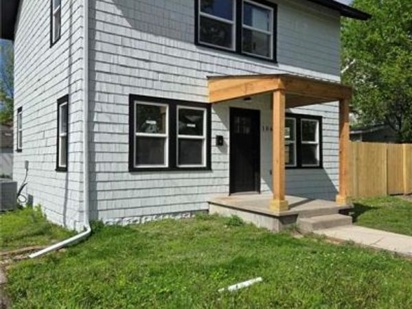 106 W Neosho Street, Iola, KS 66749