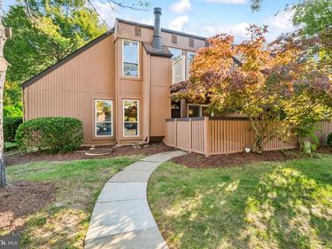8016 PANTANO PLACE, Unit 17, ALEXANDRIA, VA 22309