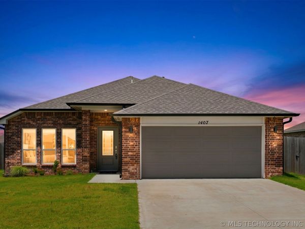 1407 E 150 Street S, Glenpool, OK 74033