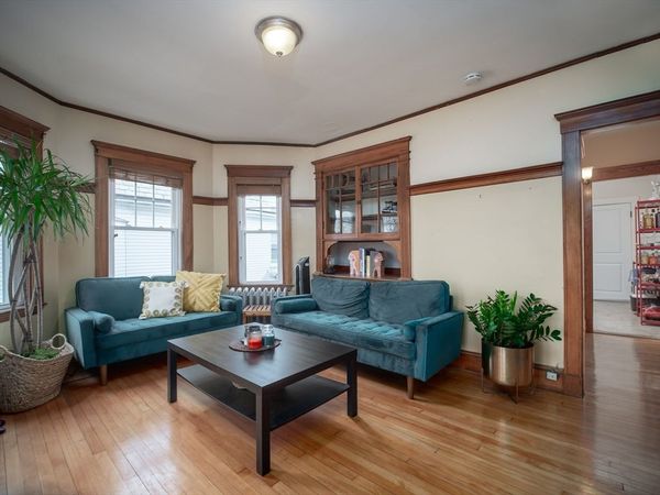 60 Powder House Blvd, Unit 2, Somerville, MA 02144