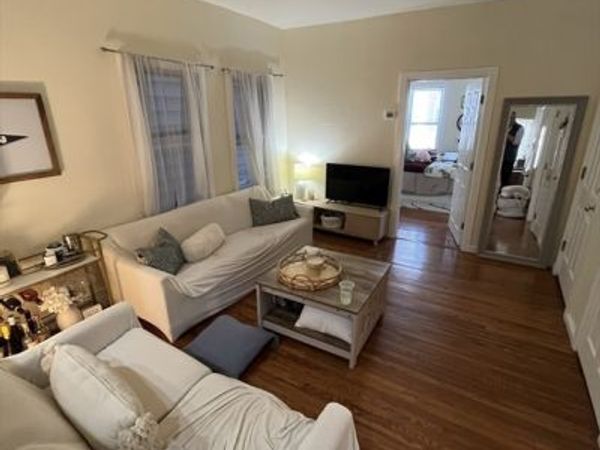 39 O Street, Unit 1, Boston, MA 02127