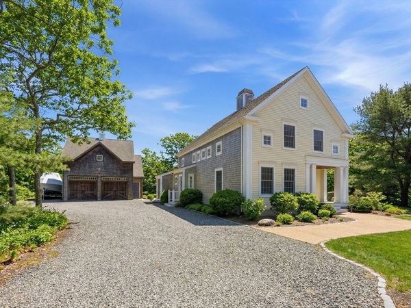 25 Bold Meadow Road, Edgartown, MA 02539