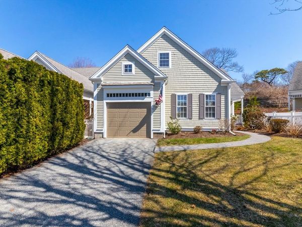 13 Hollyhock Knoll Ct, Unit 13, Bourne, MA 02532