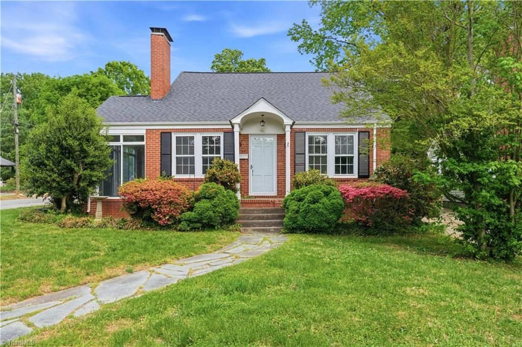 901 Longview Street, Greensboro, NC 27403 Main Photo