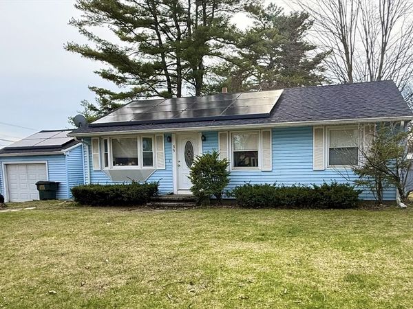 35 New Boston Rd, Sturbridge, MA 01566