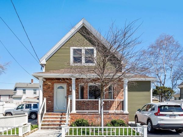 67 Lynnfield St, Lynn, MA 01904