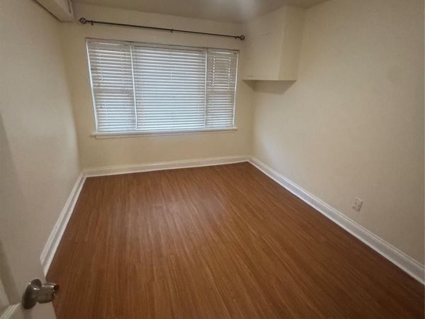 3935 Monticello Avenue , Bronx, NY 10466