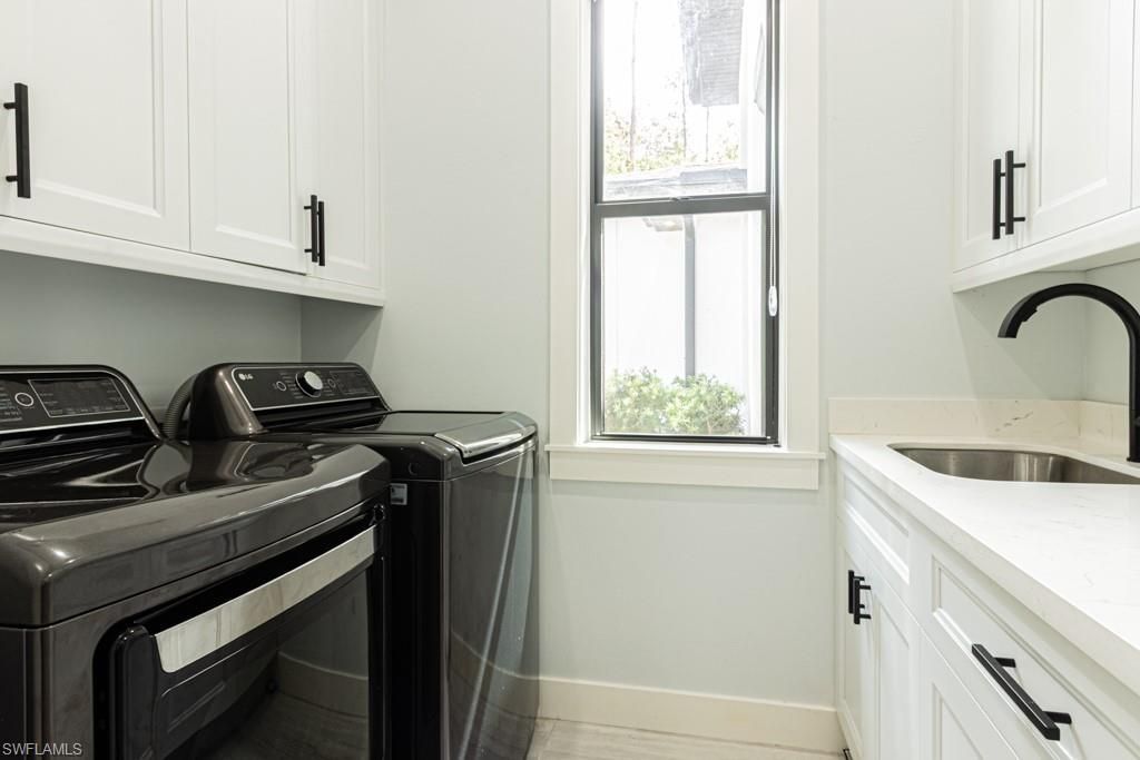 3810 2nd Ave Se, Naples, FL 34117 Photo