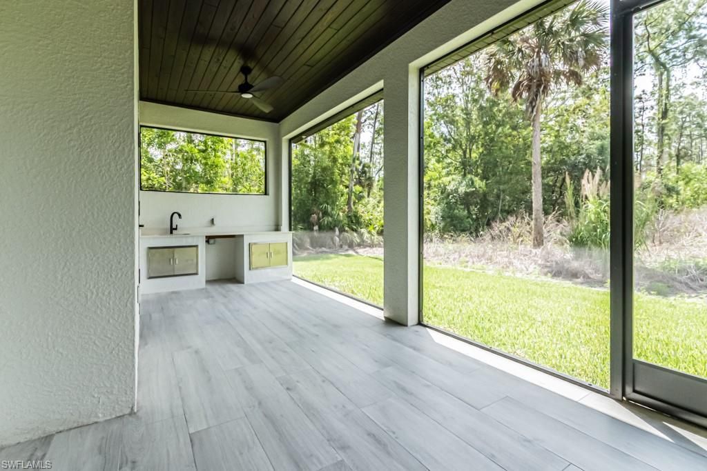 3810 2nd Ave Se, Naples, FL 34117 Photo