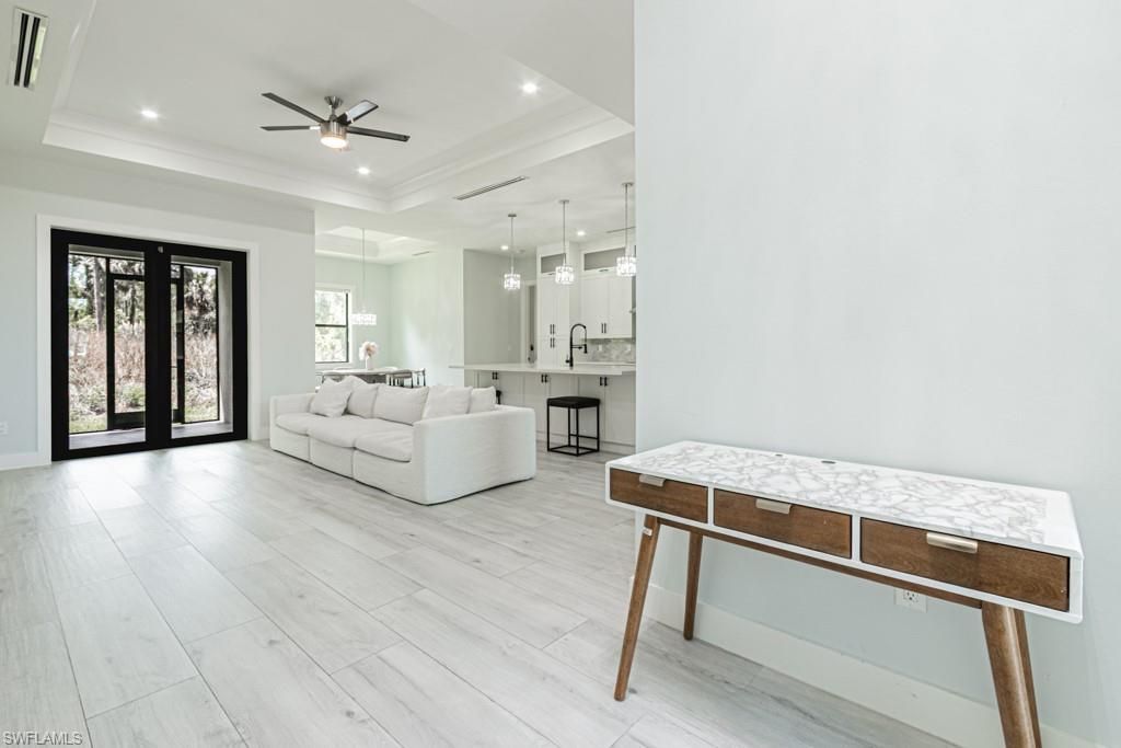 3810 2nd Ave Se, Naples, FL 34117 Photo