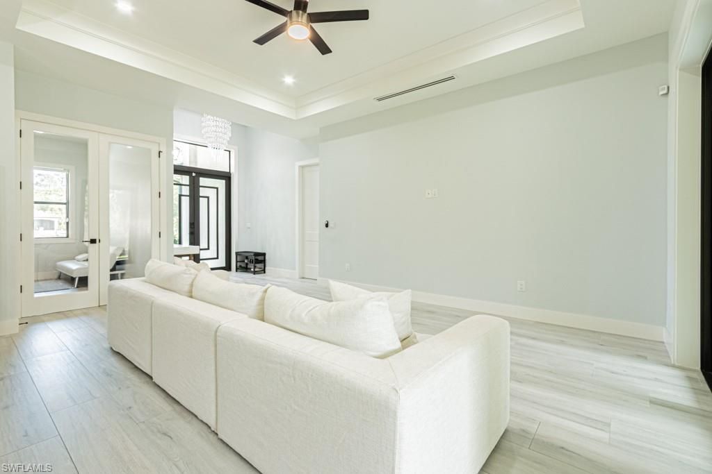 3810 2nd Ave Se, Naples, FL 34117 Photo